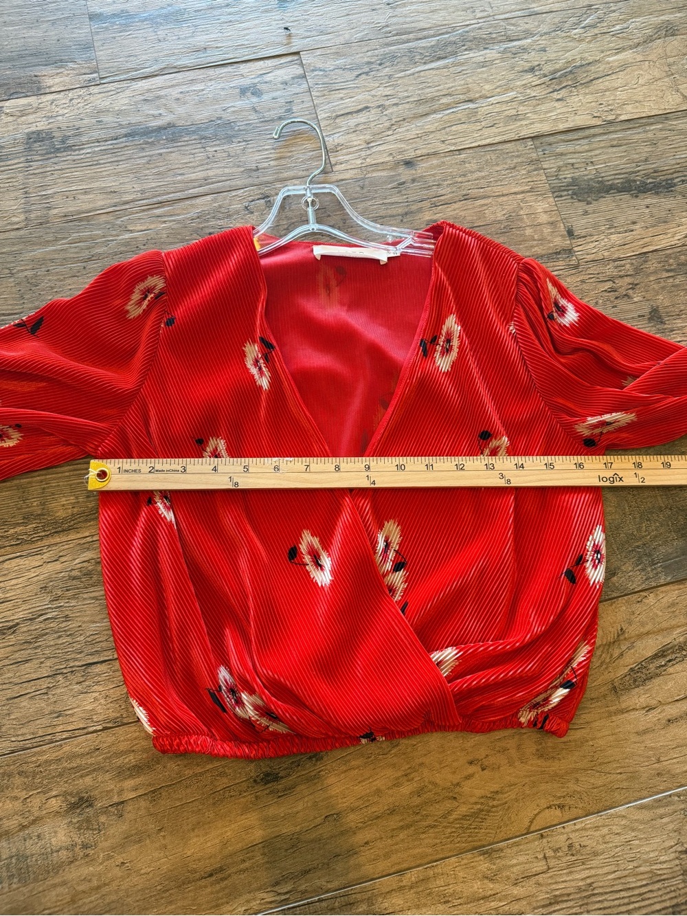 ASTR The Label Red Floral Pleated Surplice Top - Picture 6 of 8